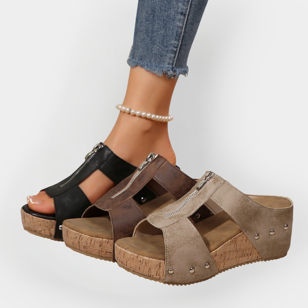 Sandalias cómodas con tacón y cierre