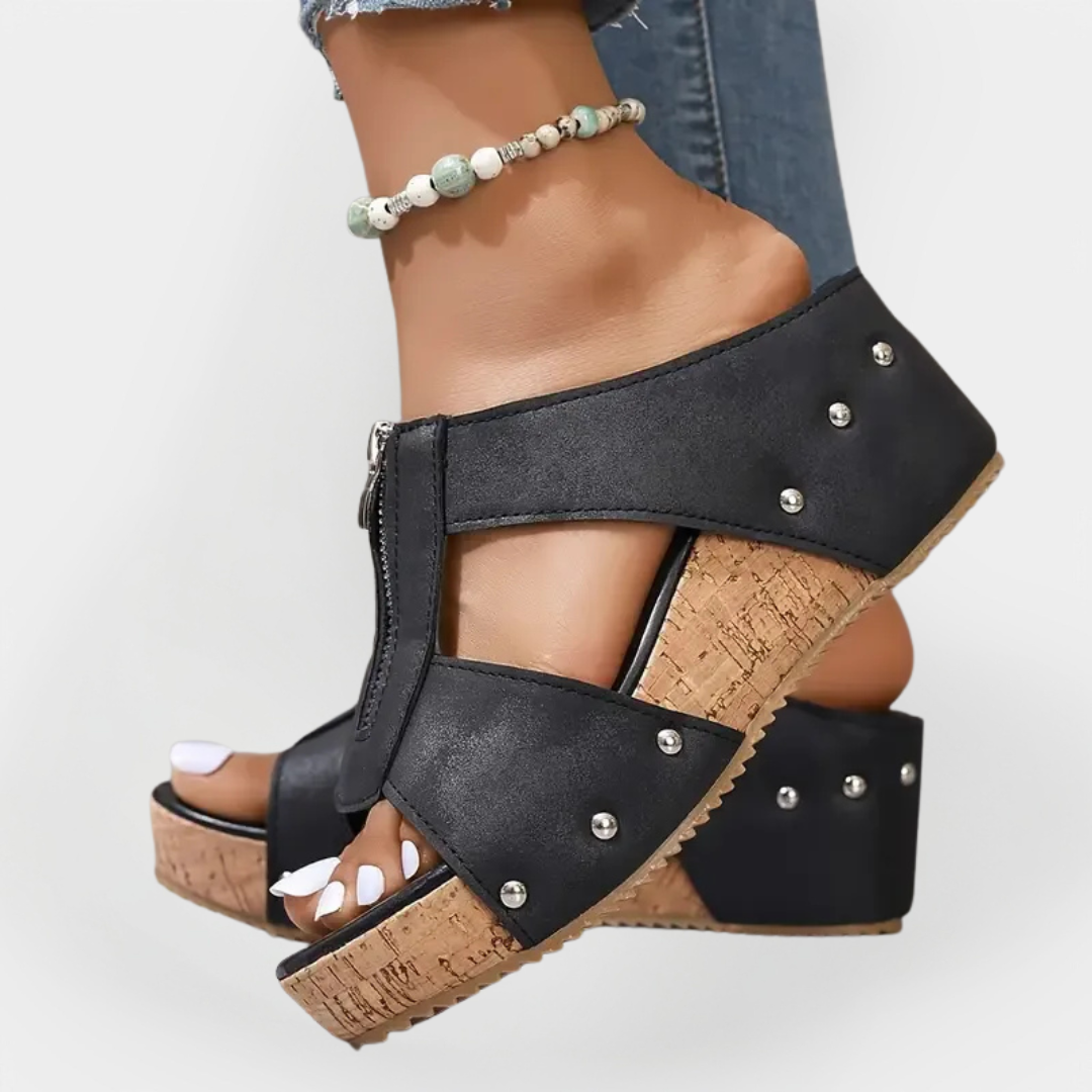 Sandalias cómodas con tacón y cierre