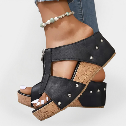 Sandalias cómodas con tacón y cierre
