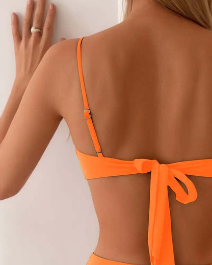Bikini de dos piezas sexy y a la moda