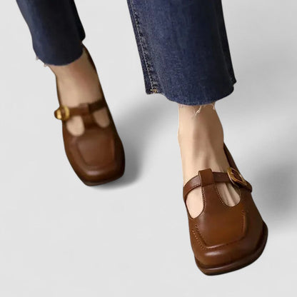 Klara | Zapatos ortopédicos Mary Jane con correa en T