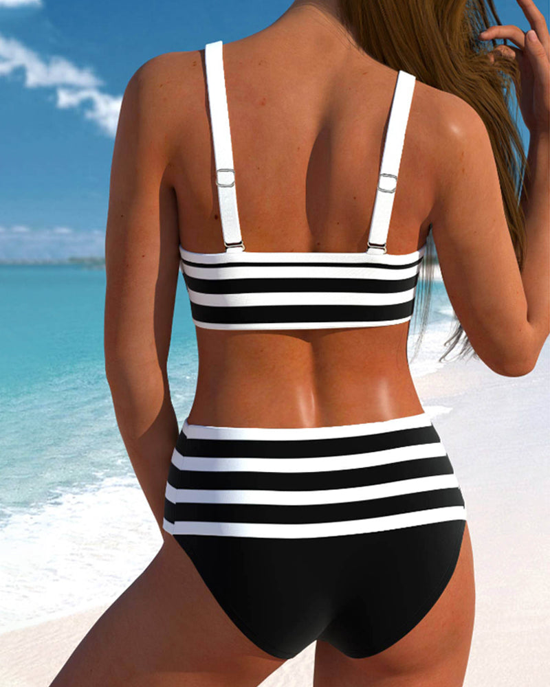 Bikini de rayas de cintura alta