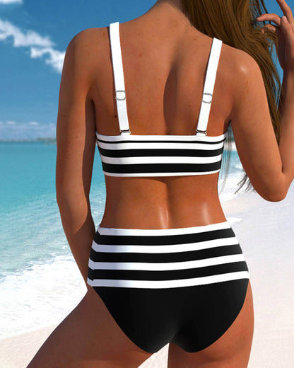 Bikini de rayas de cintura alta