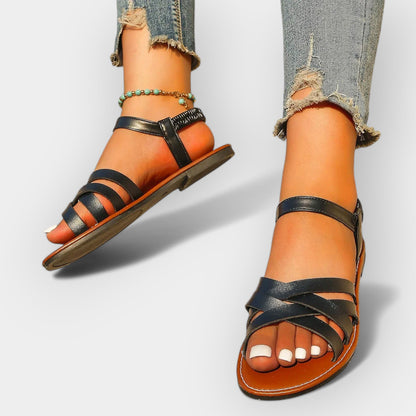 Sandalias hechas a mano con tiras ajustables
