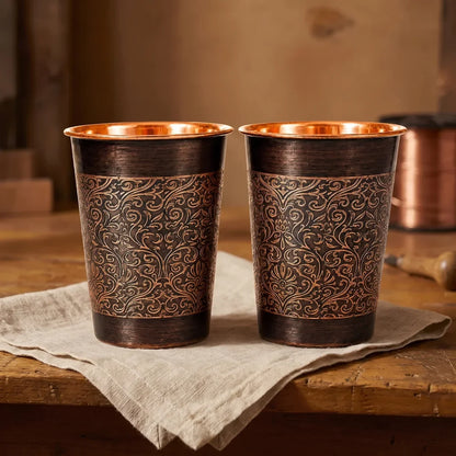Juego de 2 vasos de cobre con motivo floral