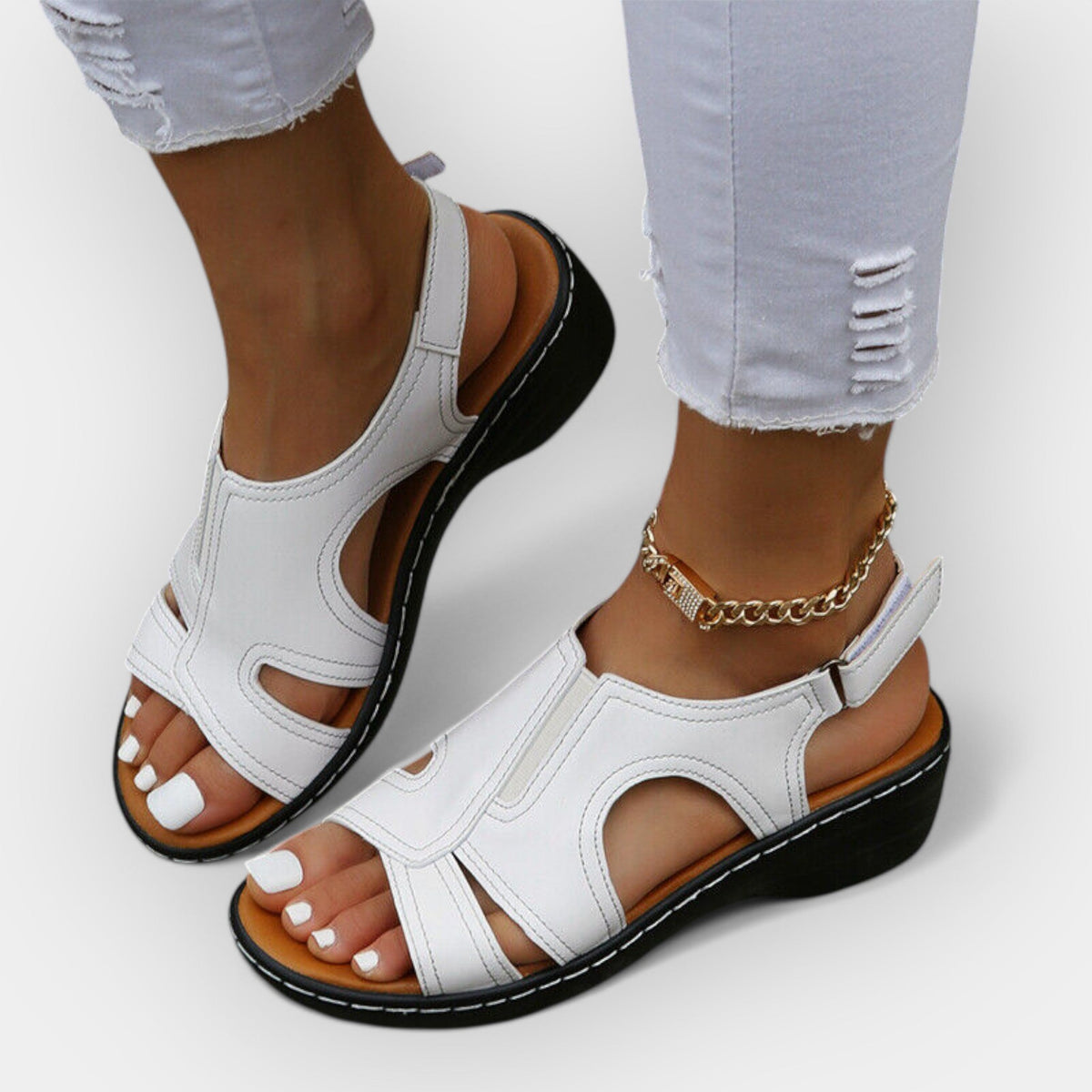 Sandalias de cuero estilizadas